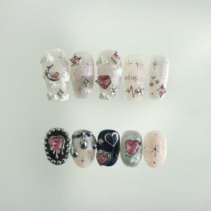 Make.N X Pochit Moon & Heart Nail Charm